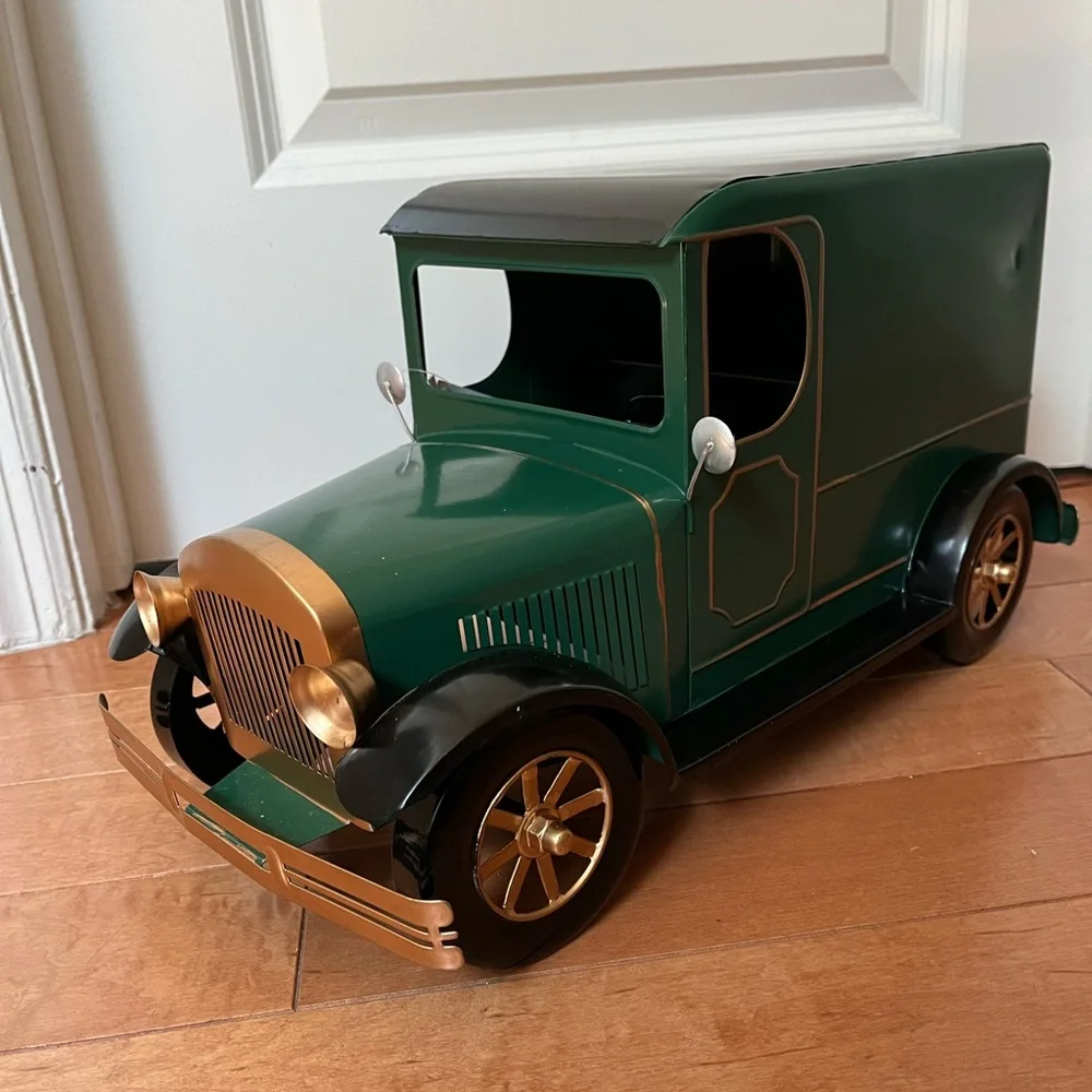 Christmas-Green Delivery Truck Christmas Decoration